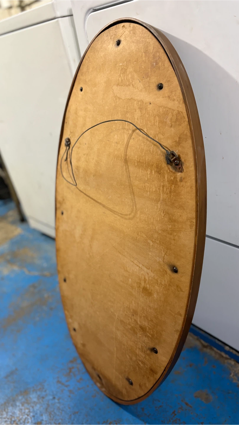 1979 Hollywood Regency style oval accent mirror - photo 4