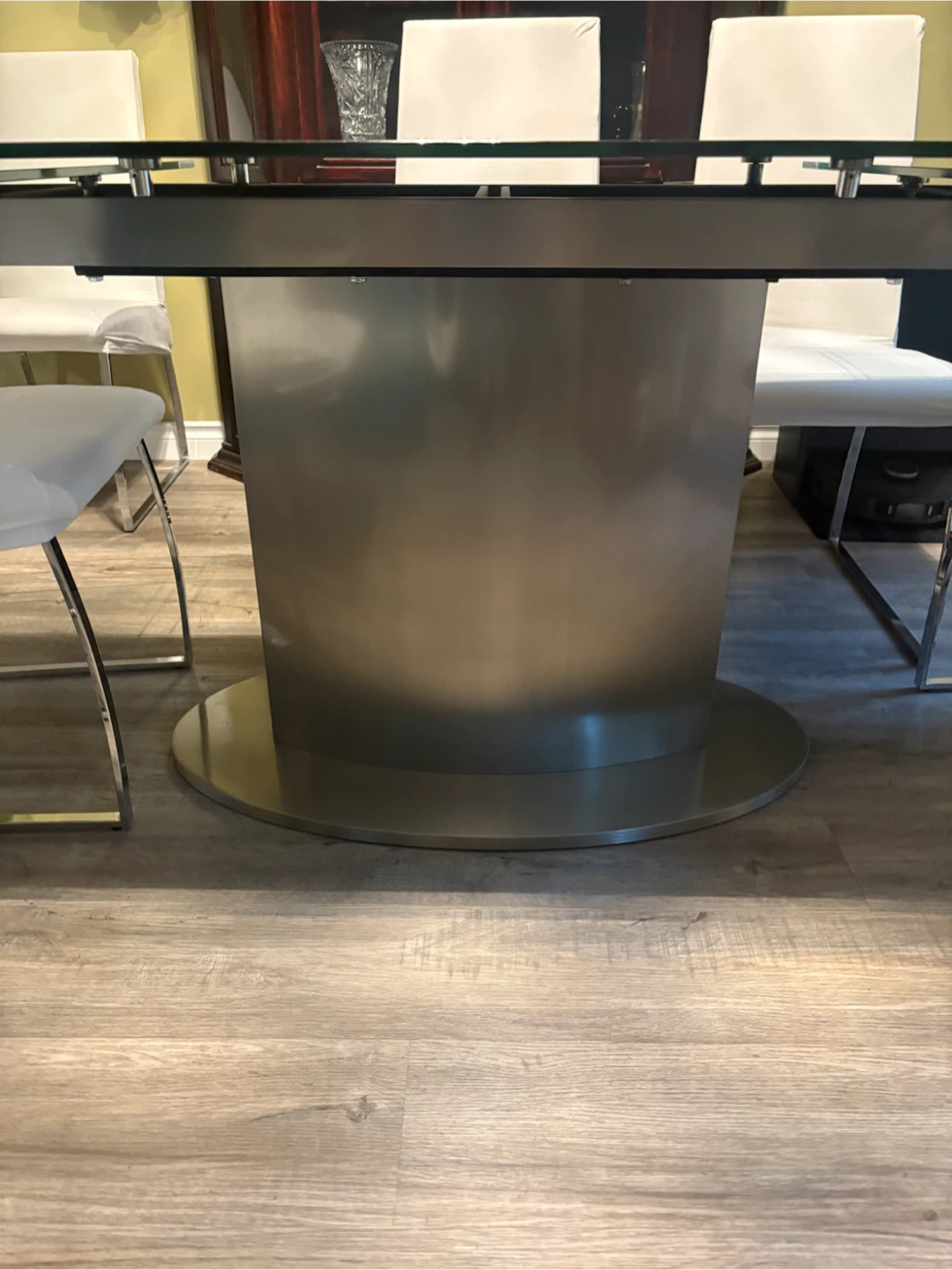 Modern Glass Dining Table with 6 chairs -extendable - photo 4