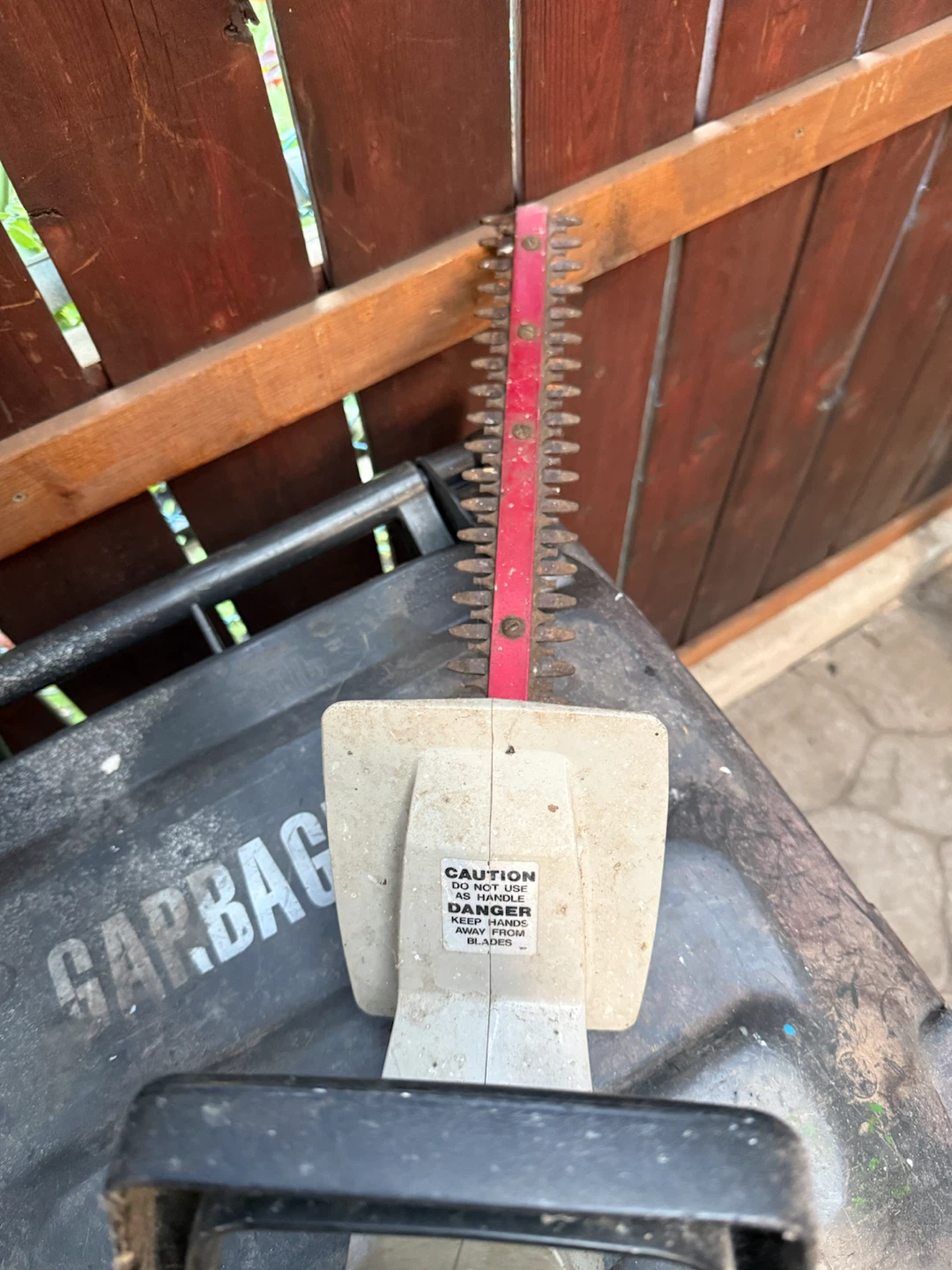 Hedge trimmer - photo 4