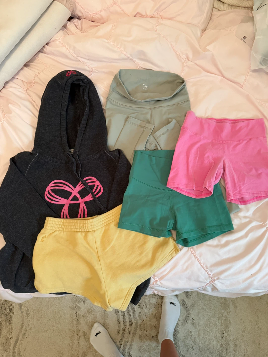 Aritzia clothes