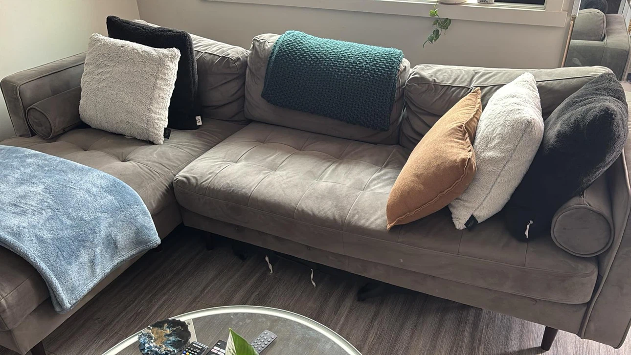 Grey Sectional Sofa with Ottoman
