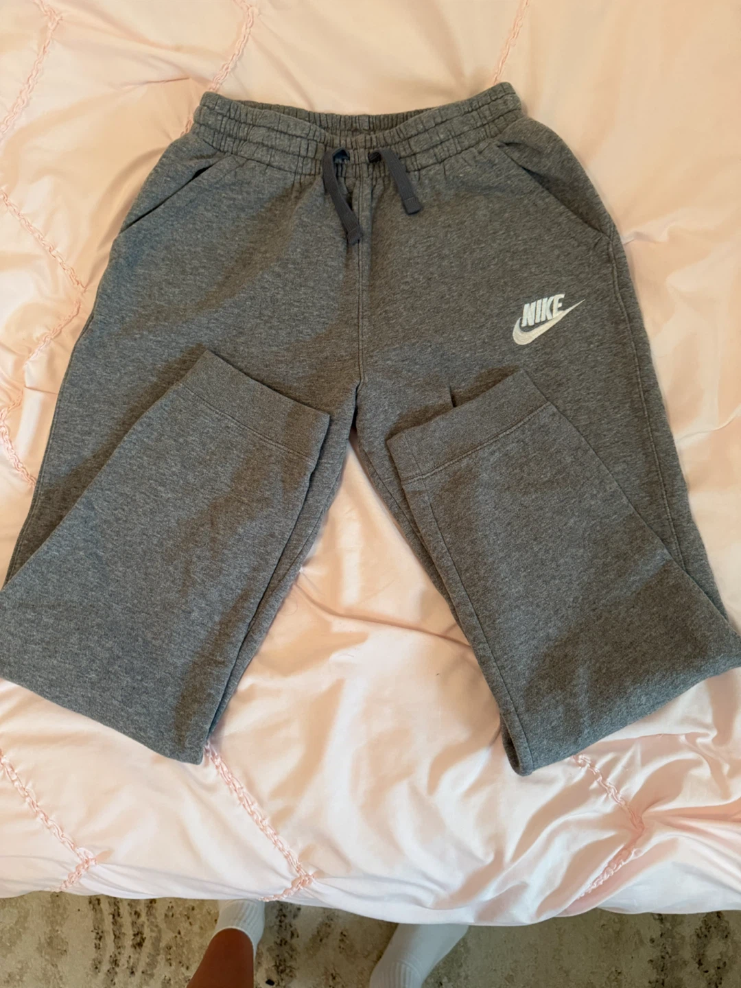 Nike Hoodie and Sweatpants Set - photo 3