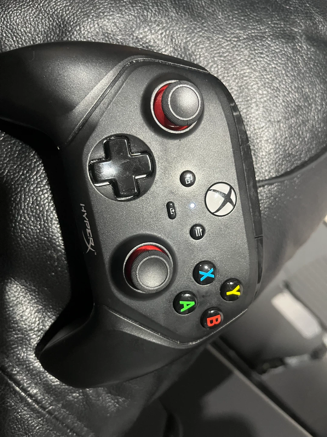 HyperX Clutch Wired Controller