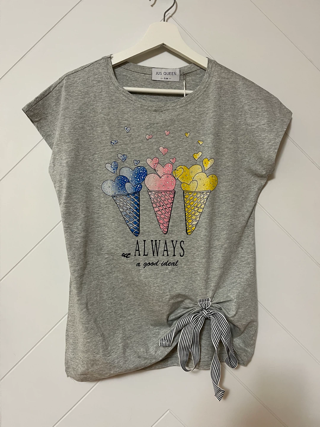 Jus Queen Grey Ice Cream Print T-Shirt Size S/M