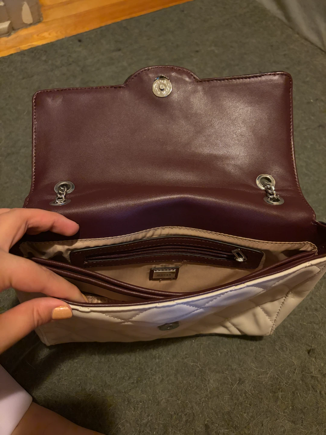 Guess Quilted Flap Handbag - photo 5