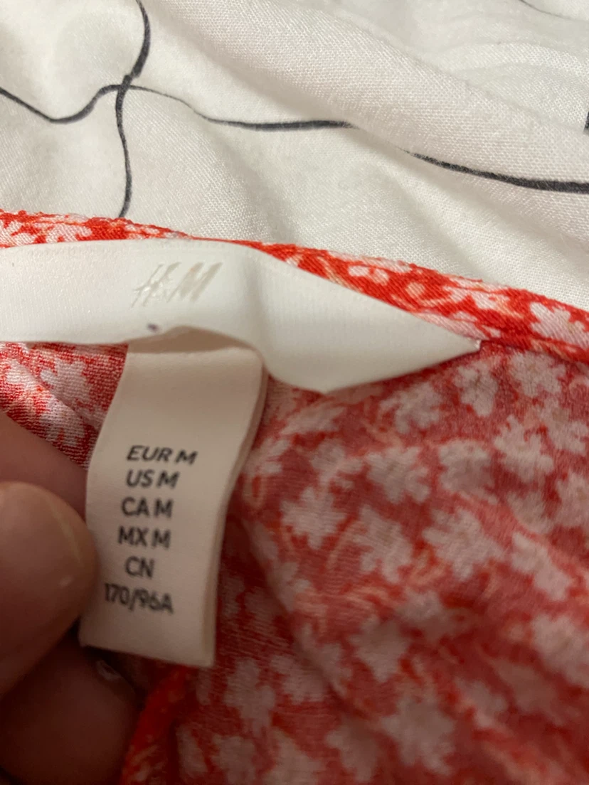 H&M Red Floral Midi Dress - photo 2
