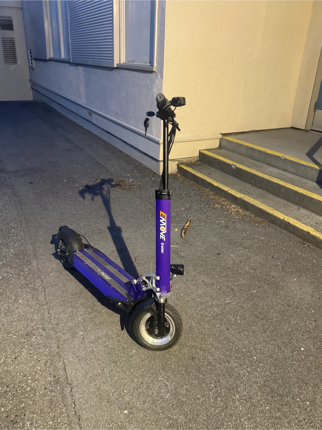 EMOVE Cruiser Electric Scooter - photo 3