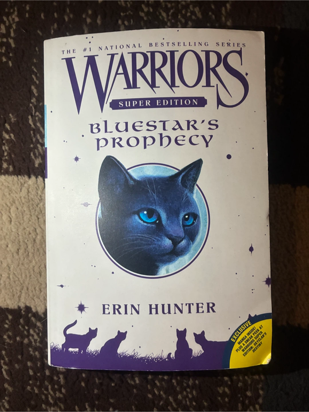 Warriors Super Edition: Bluestar's Prophecy by Erin Hunter