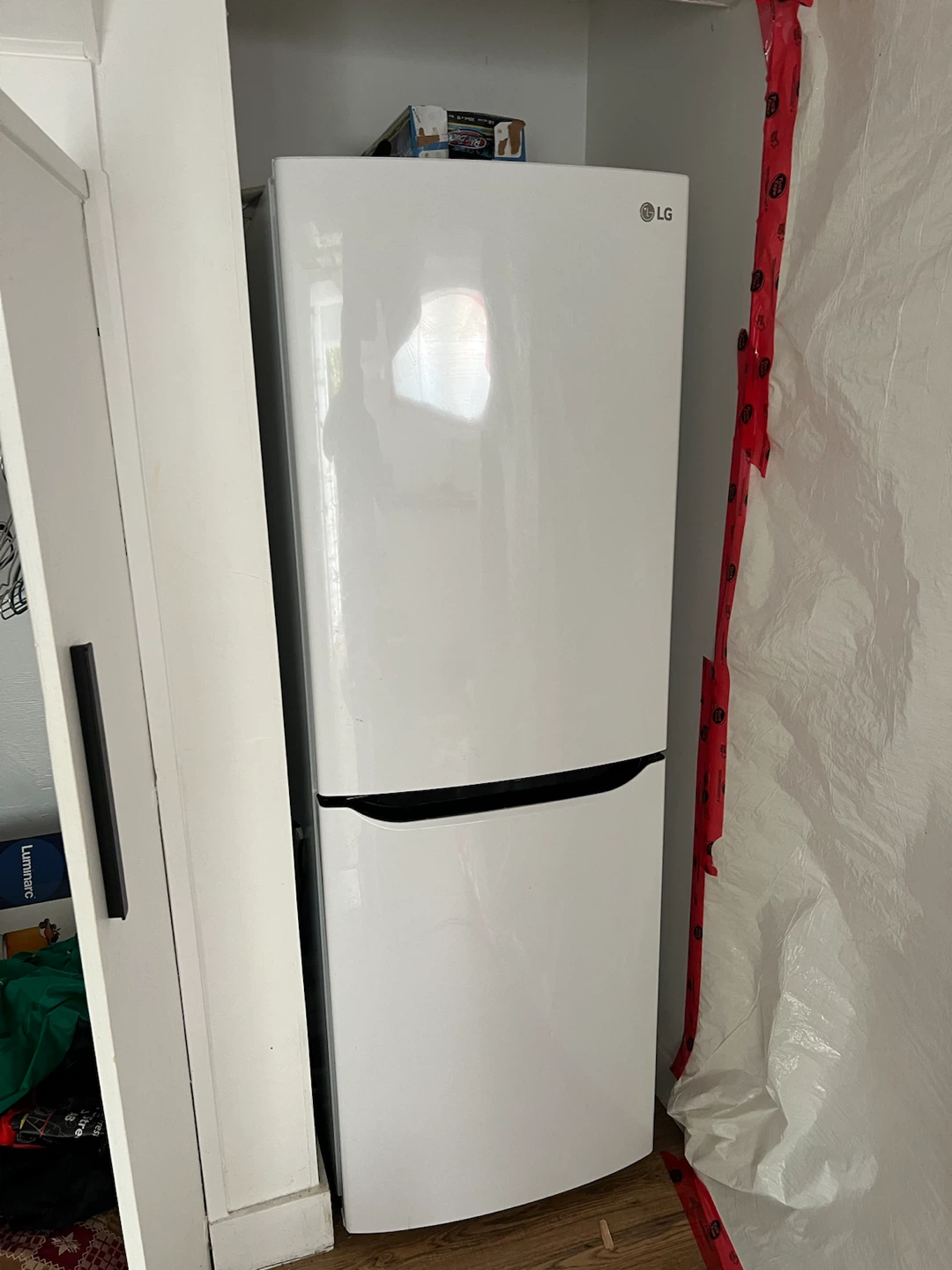 LG Household Refrigerator LBN1055SW