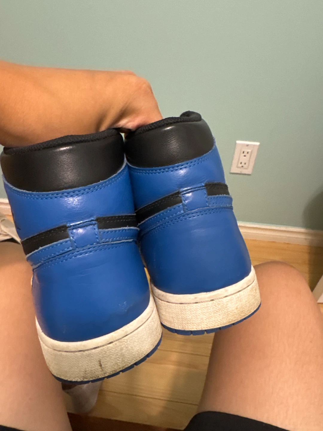 Nike Air Jordan 1 High OG Royal Blue - photo 5
