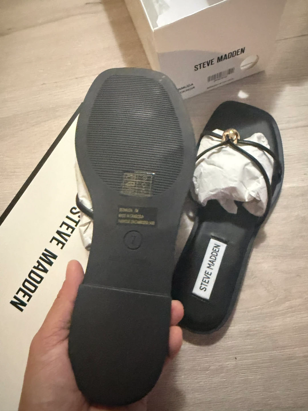 Steve Madden Women's Bermuda Black Sandals - Size 7 - photo 3
