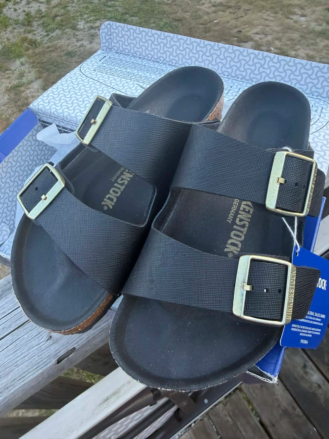 Birkenstock Arizona Black Sandals Size 6