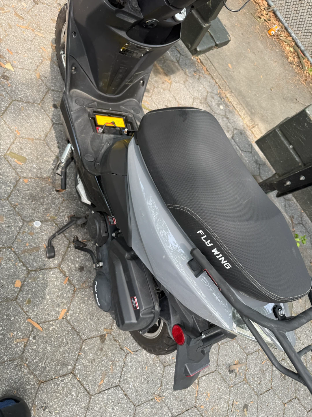 Fly Wing Scooter 150cc clean vin - photo 3