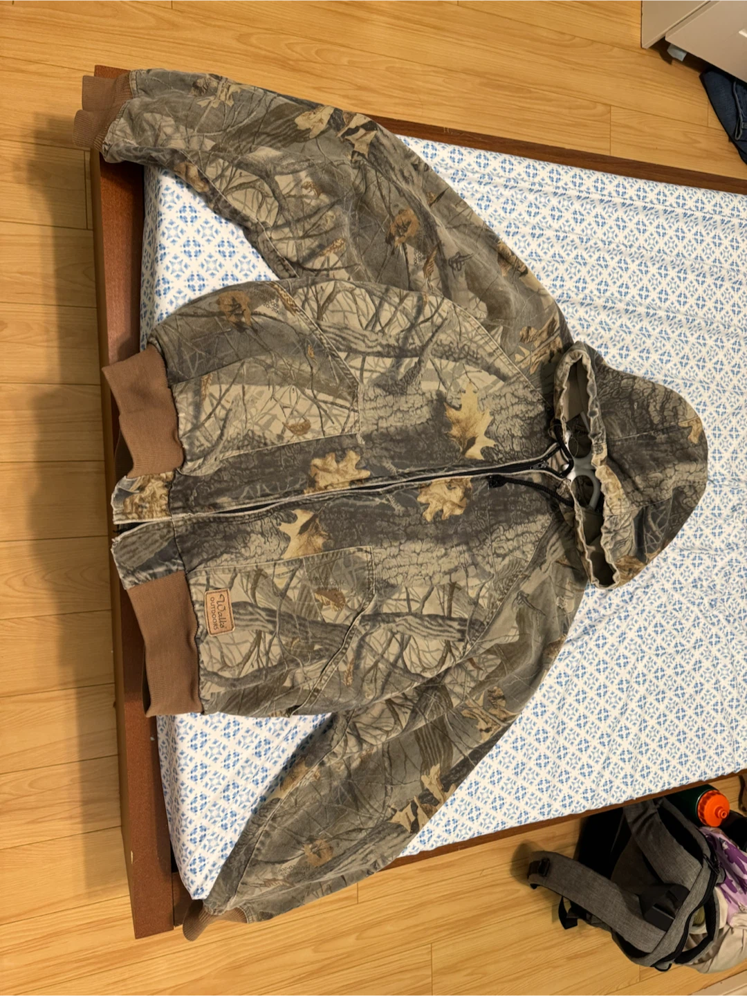 Realtree vintage distressed Camo Jacket
