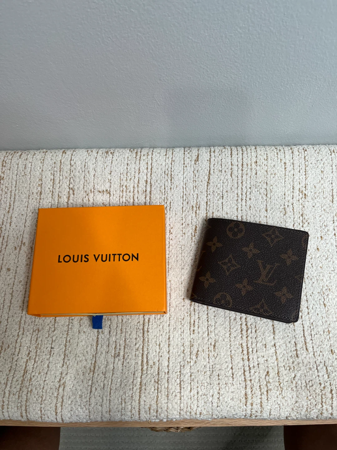 Louis Vuitton Bifold Wallet - photo 2