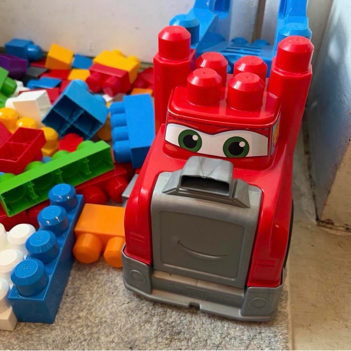 86 blocks and truck - photo 3