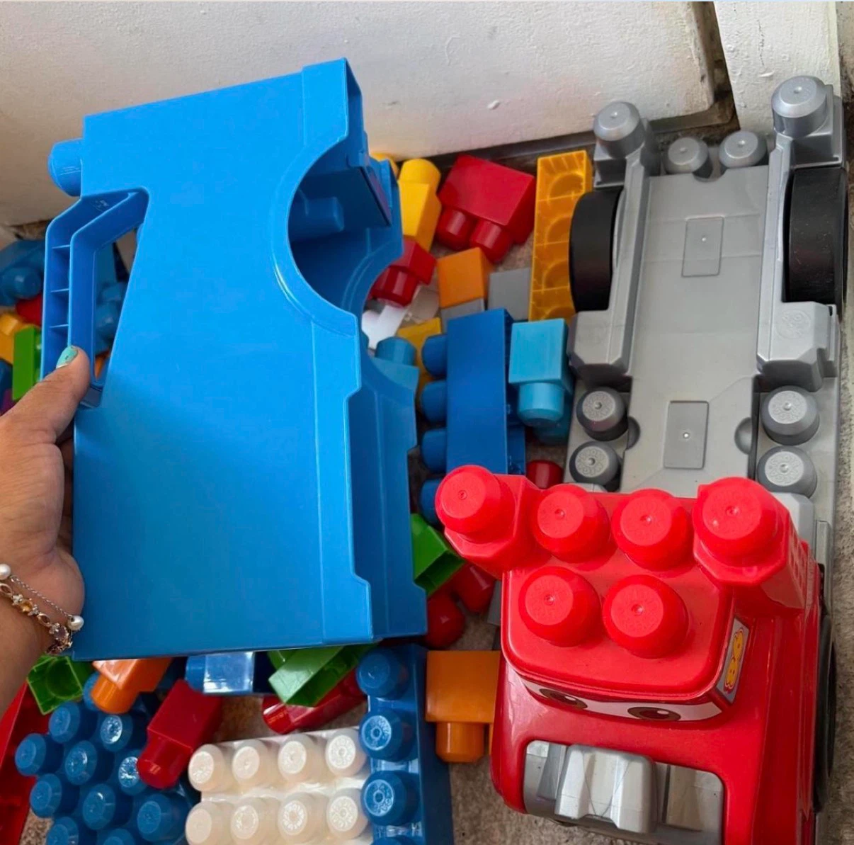 86 blocks and truck - photo 4