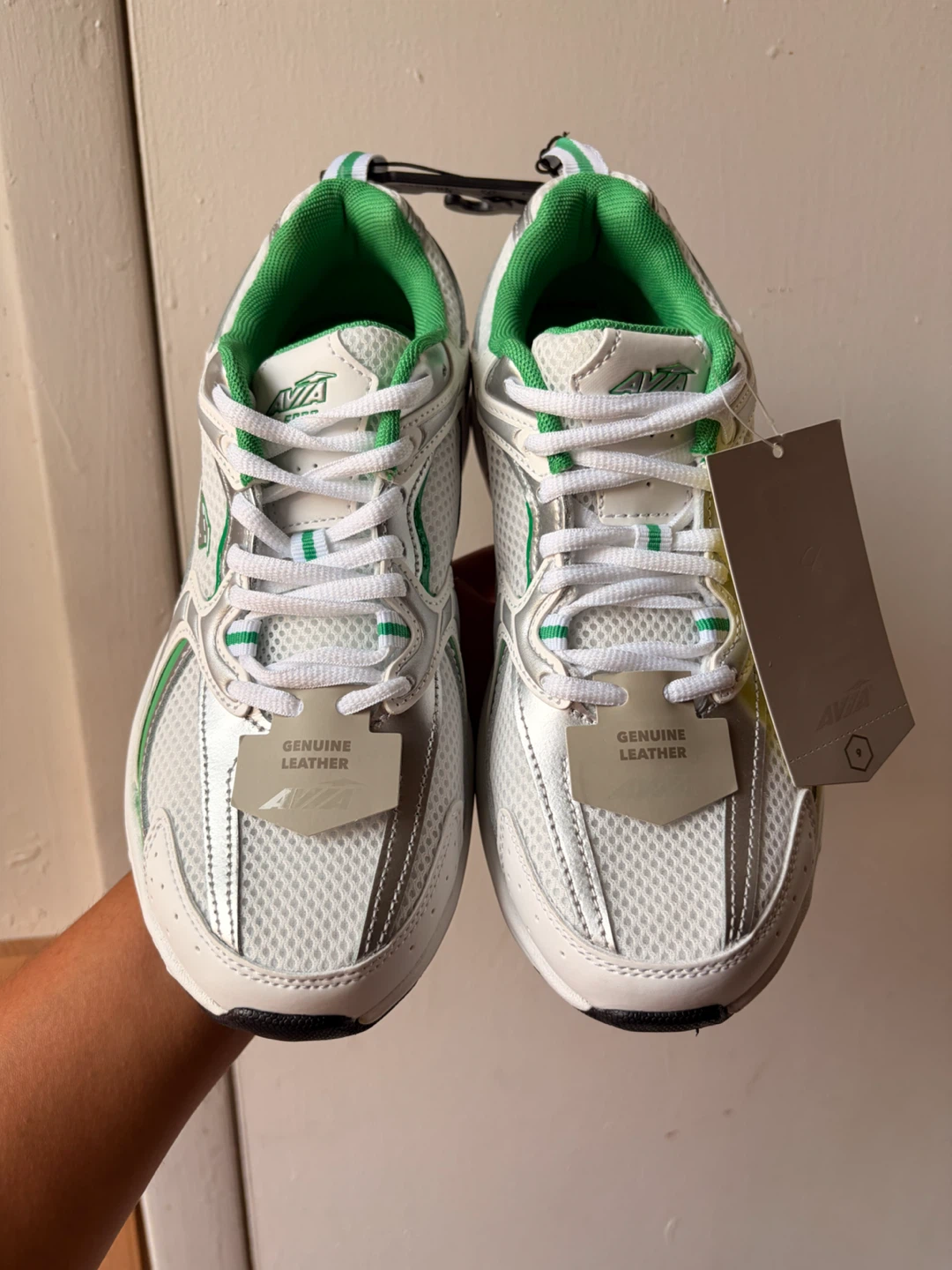 New Avia shoes size 9