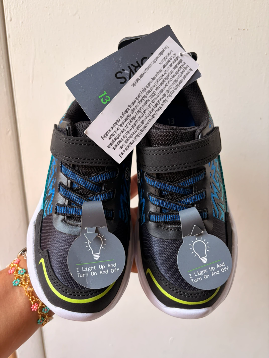 New athletic works boys shoes size 13