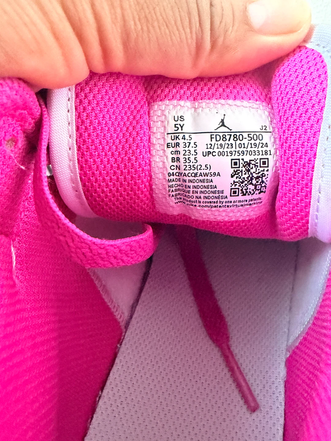 Jordan 1 Mid GS Fierce Pink White Sneakers Size 5Y - photo 5