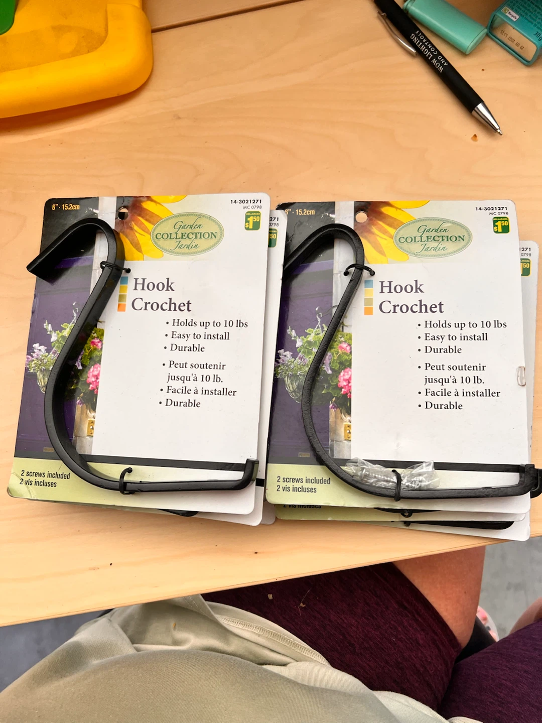 Planter Fence hooks $0.75 each or all for $5 - photo 2