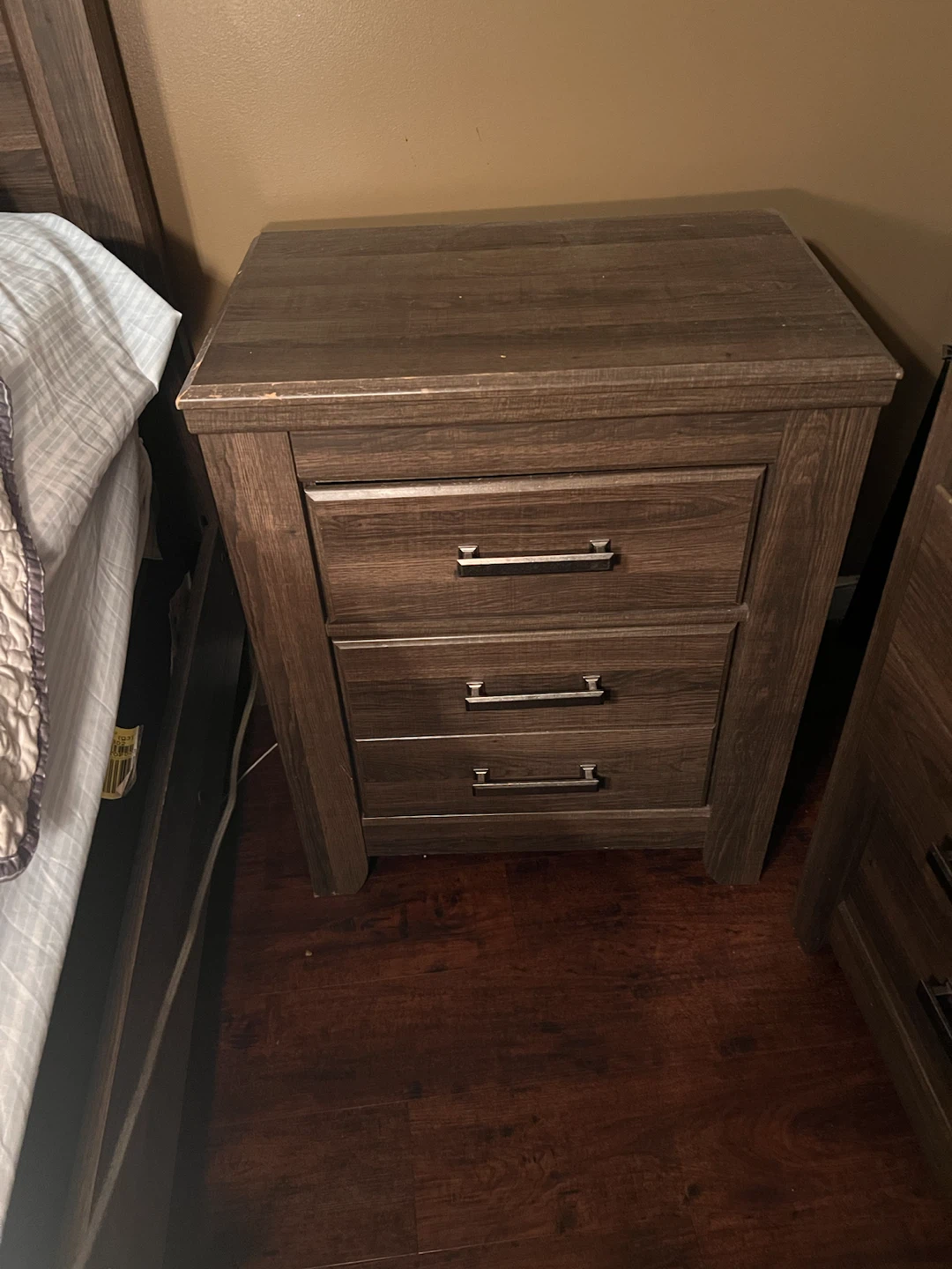 2 Dark Wood Nightstand with 3 Drawers