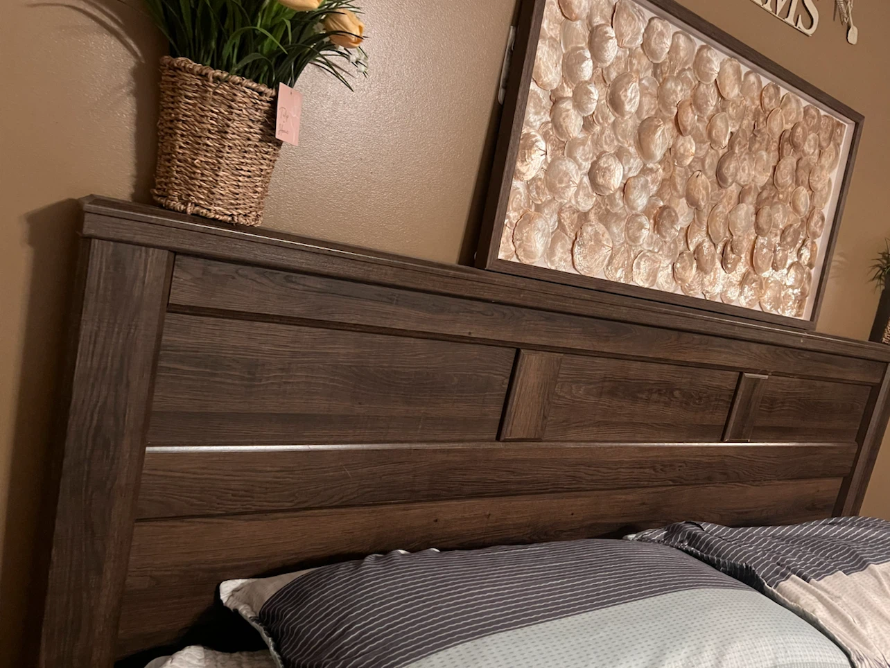 King Wooden Bed Frame with Headboard- no mattress - photo 4