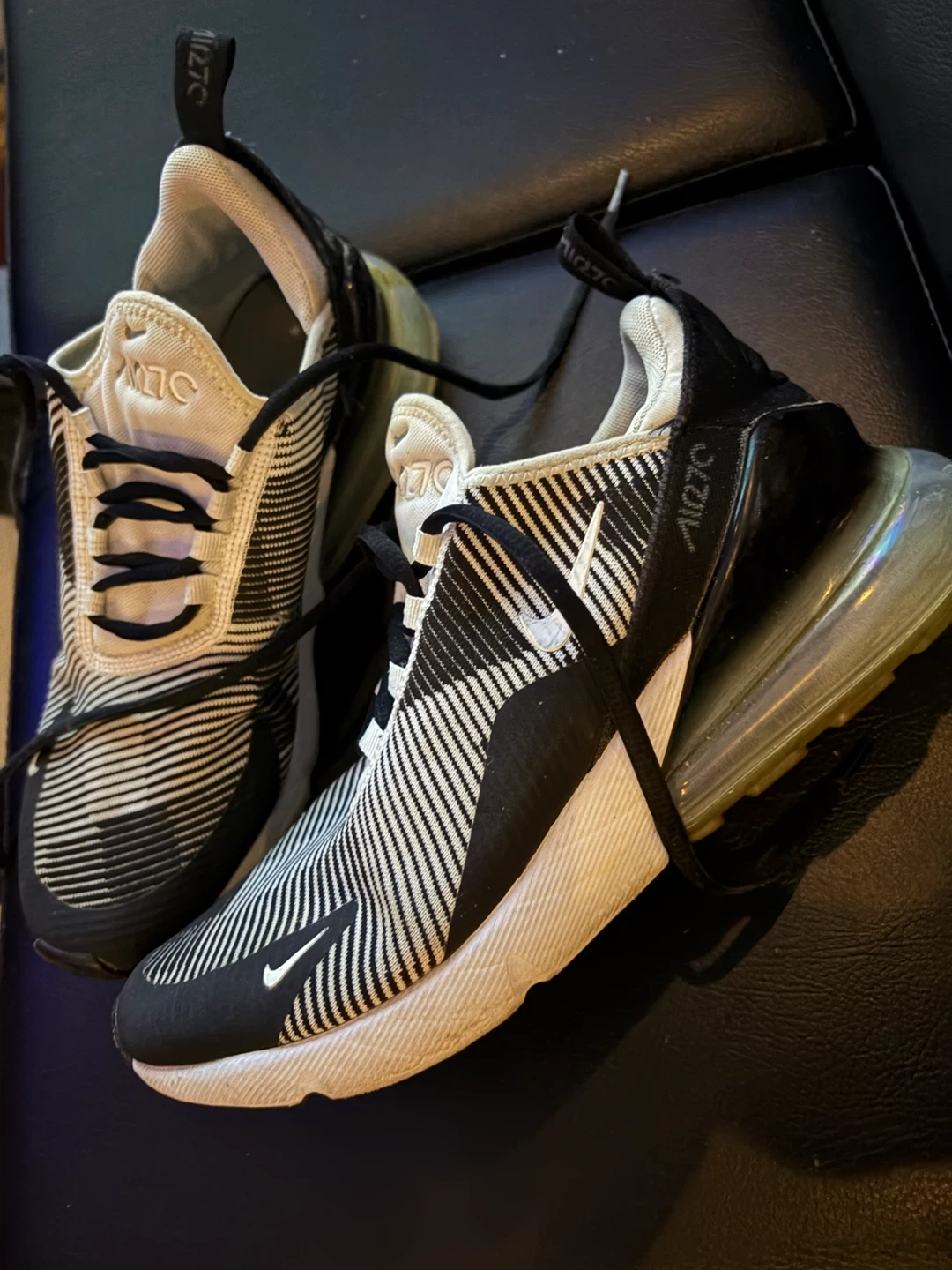 Nike Air Max 270 Shoes - photo 4