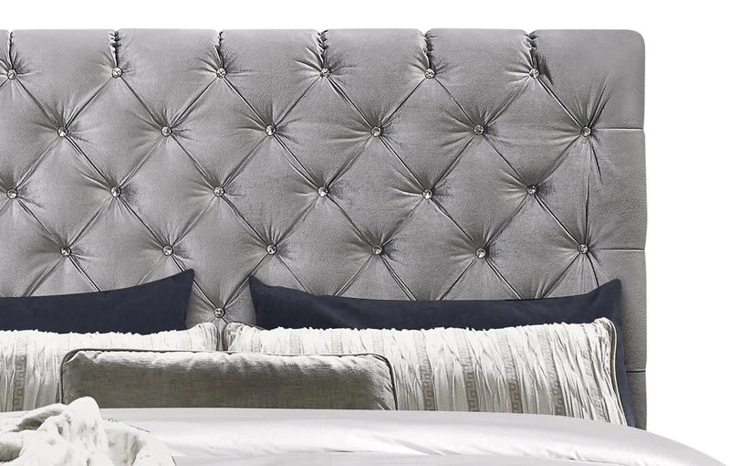 Candace Upholstered Bed - Queen Size - photo 3