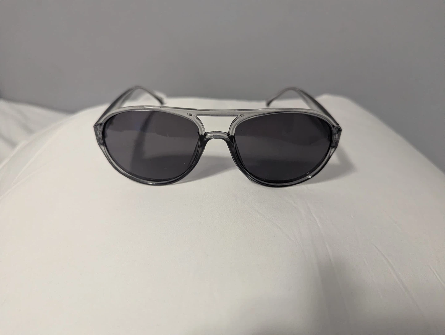 Grey Aviator Sunglasses - photo 3