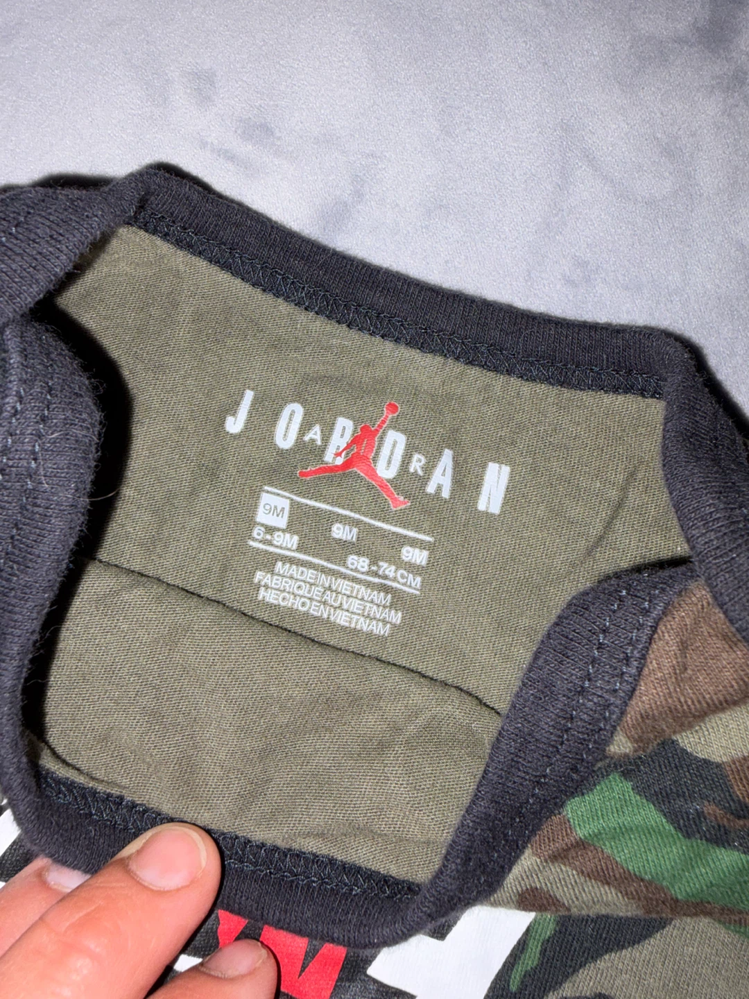 Bodysuit pour bébé Jordan x Nike camouflage 9 mois - photo 2