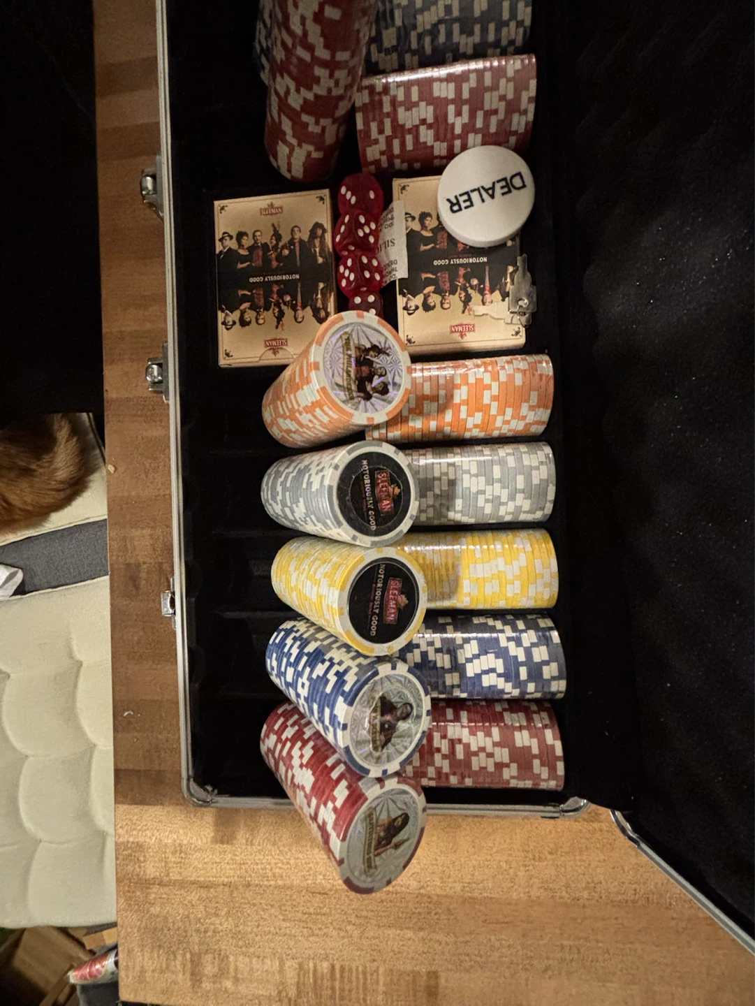 Sleeman Poker Chip Set in Case - photo 4