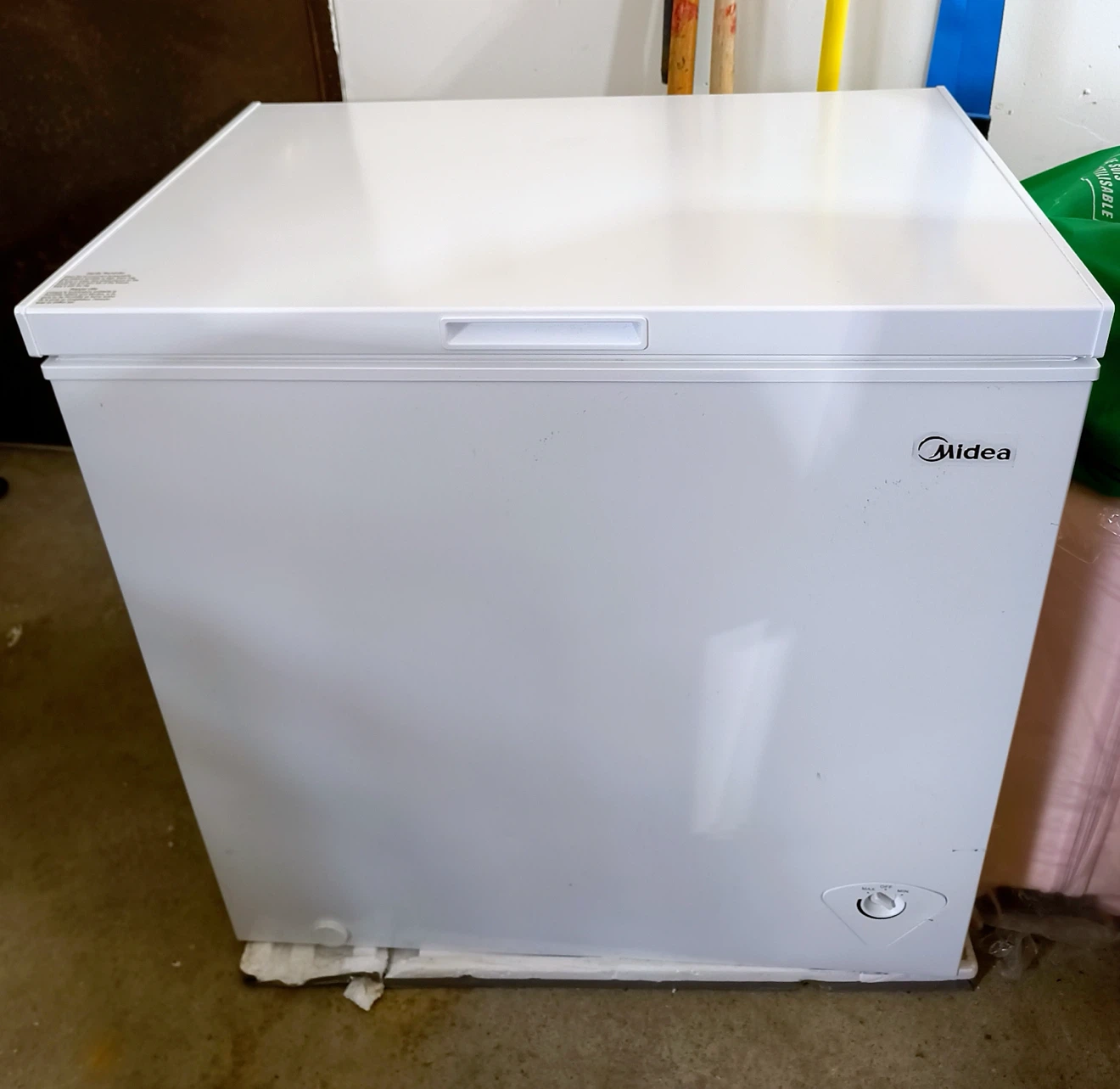 Midea Chest Freezer