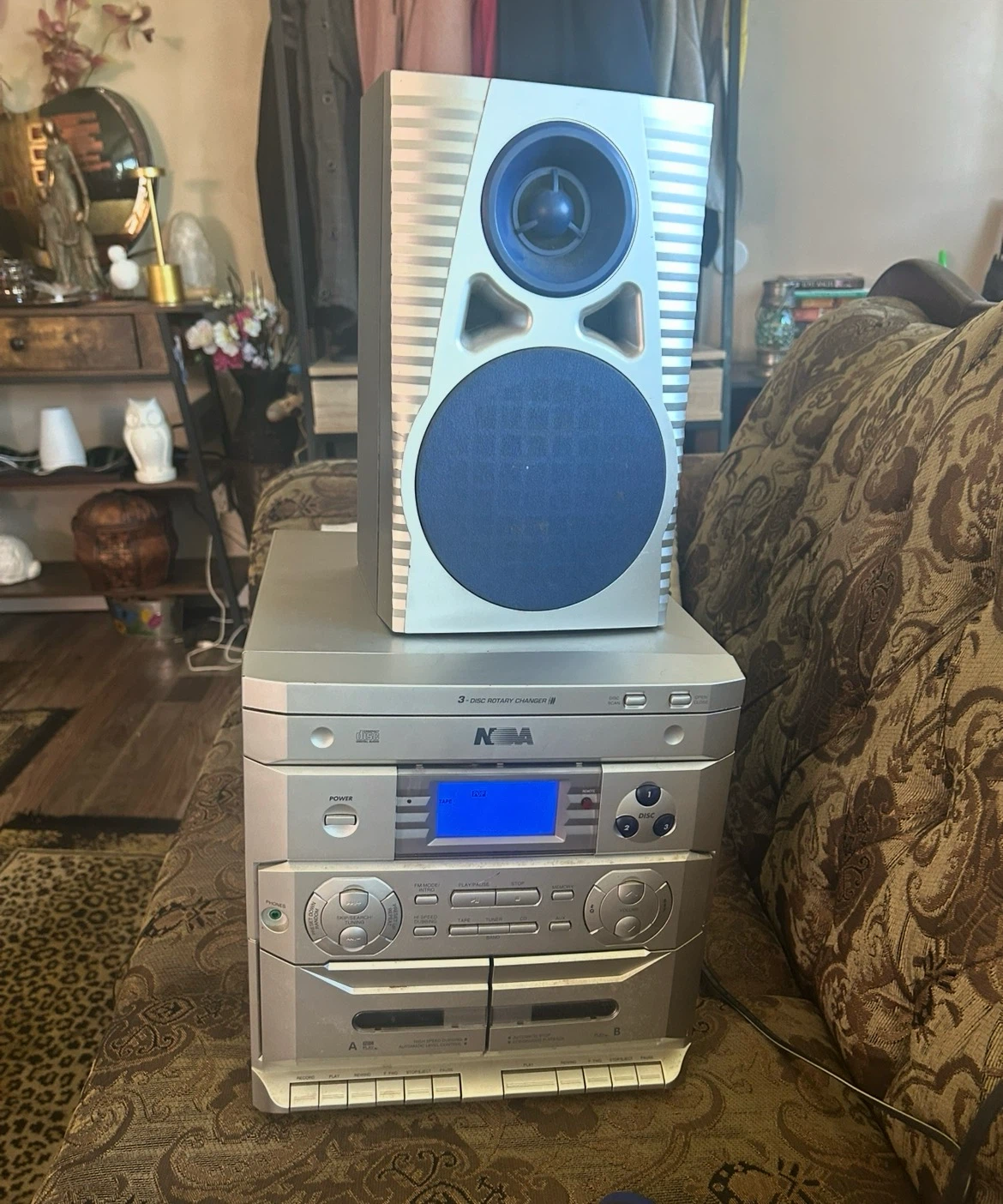 RCA Mini Stereo System with 3-Disc CD Changer