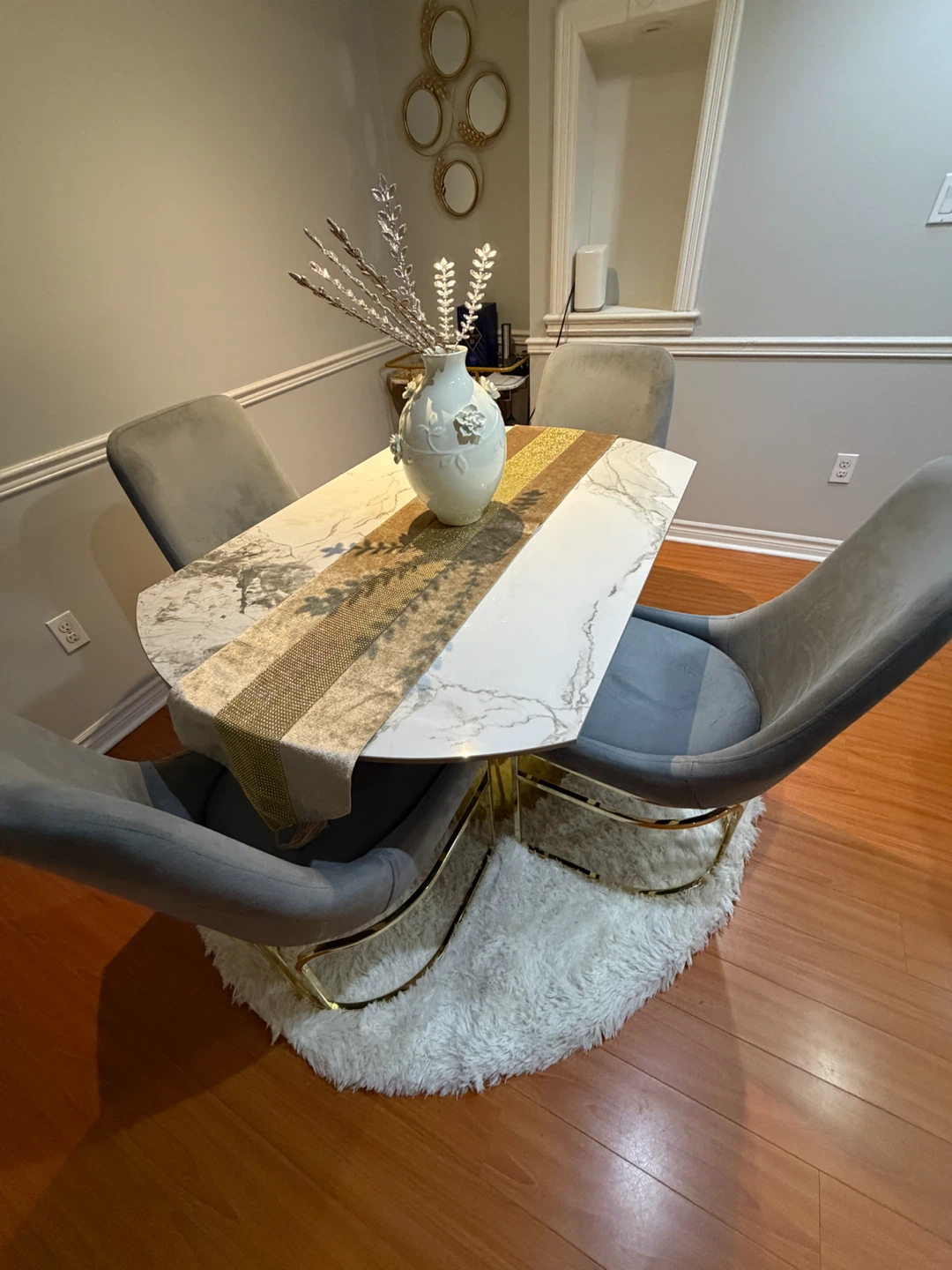Round Dining Table with 4 Grey Chairs