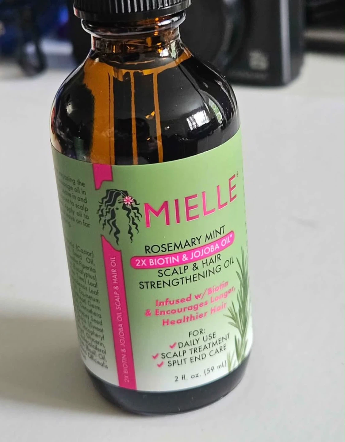 Mielle Rosemary Mint Scalp & Hair Strengthening Oil - photo 2