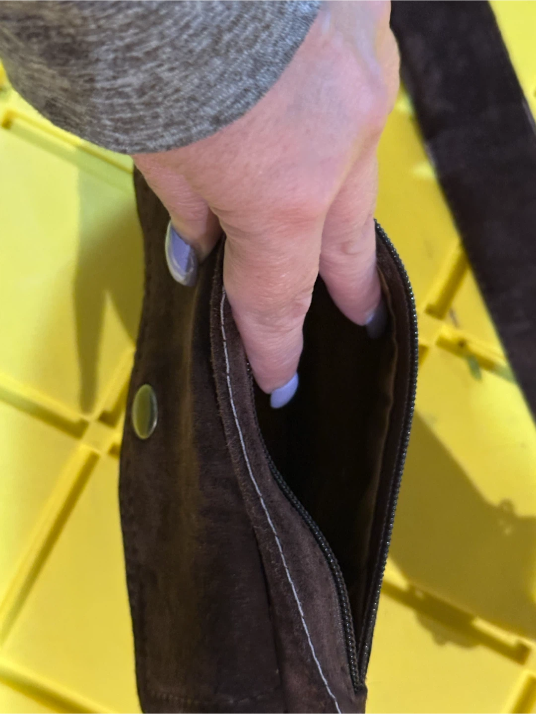 Brown Suede Pouch Belt Bag - photo 4