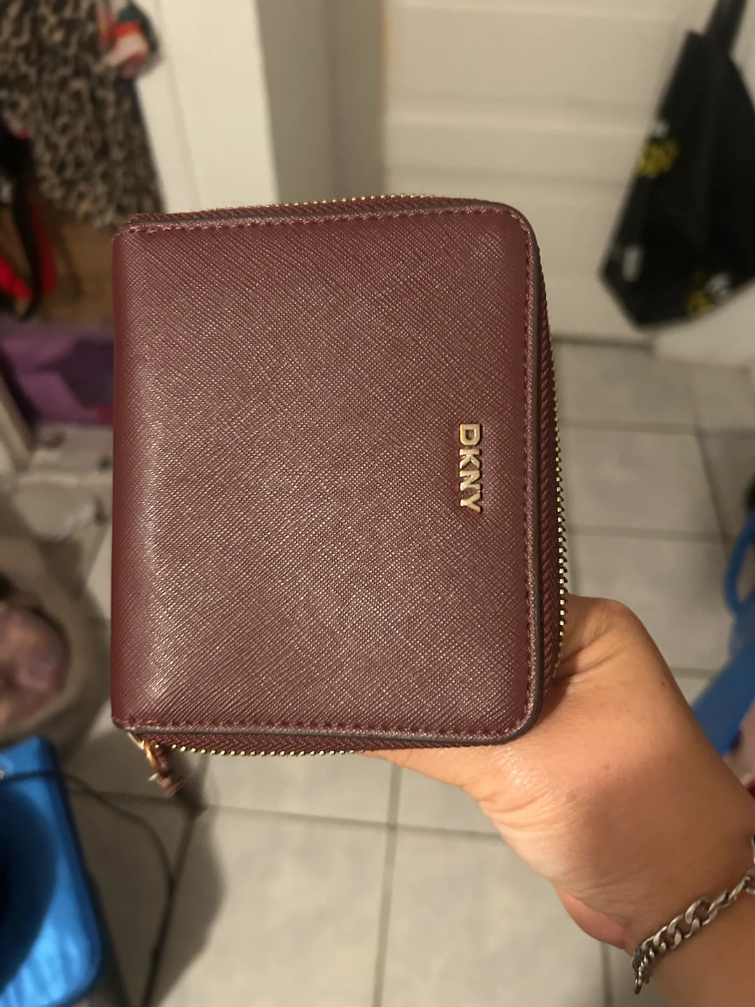 DKNY Bifold Zip Around Wallet