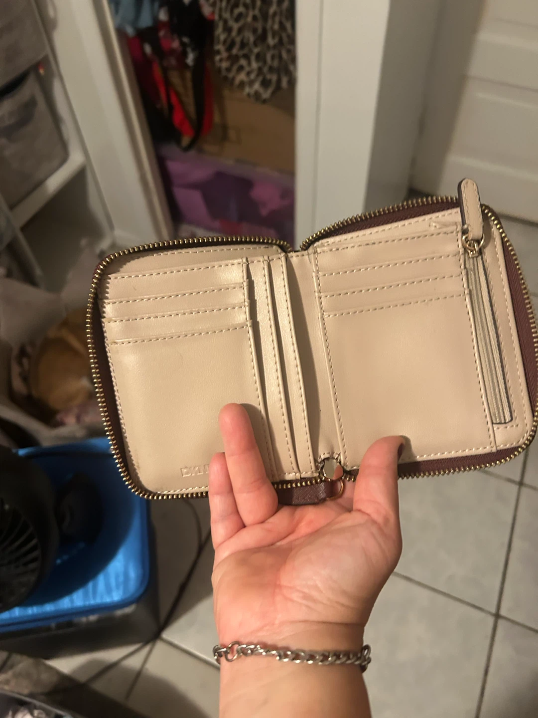DKNY Bifold Zip Around Wallet - photo 2