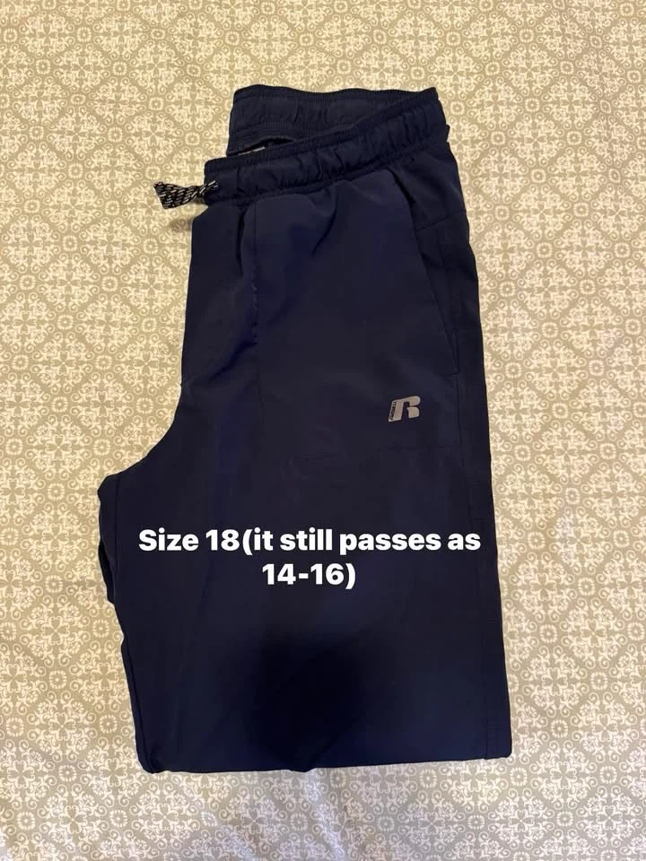 Selling uniform bundle