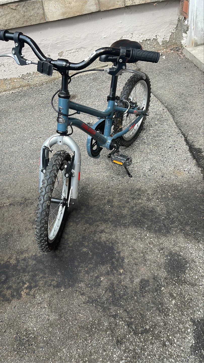 Raleigh Kids Bike and neatly used stove - photo 2