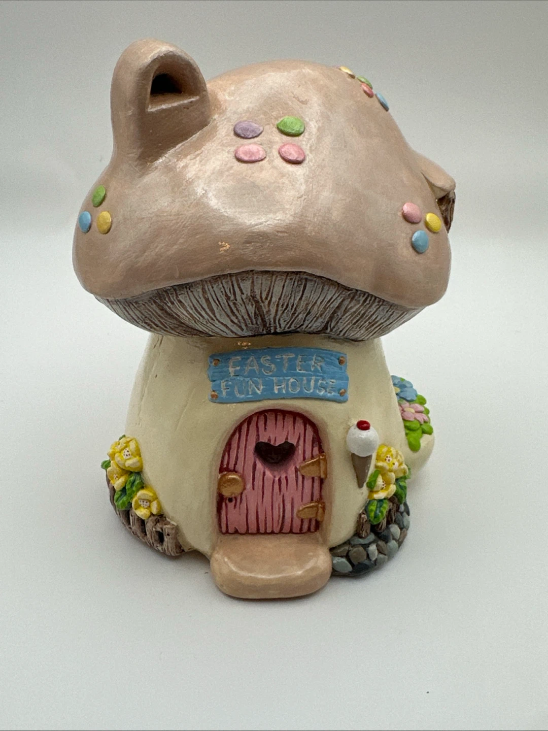 Easter Fun House Mushroom Figurine - photo 2