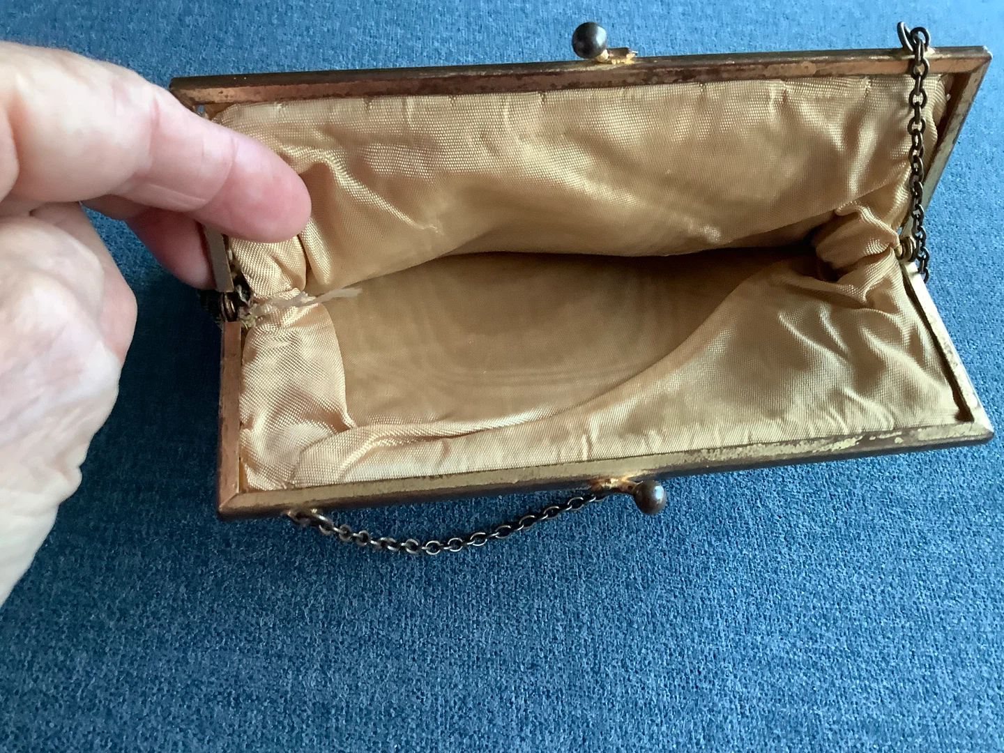 #2 Small Vintage Woven Floral Evening Bag 🐞 - photo 3