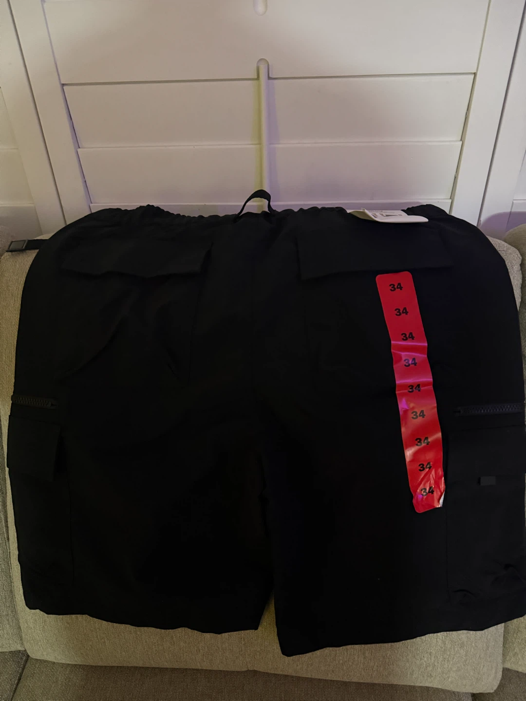 Tilley Trek Cargo Shorts - Size 34 - photo 2
