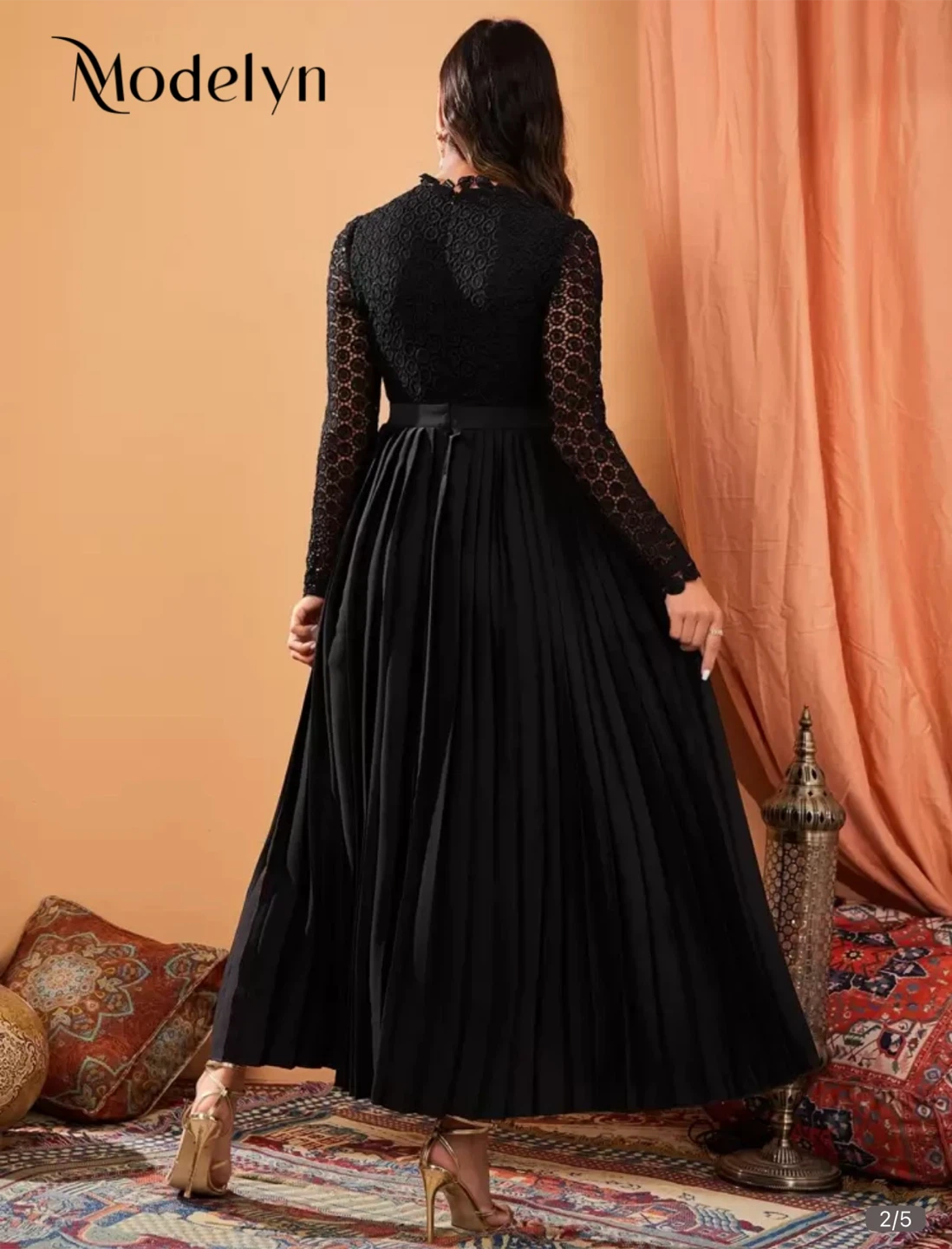 Black Lace and Pleated Maxi Dress - photo 5