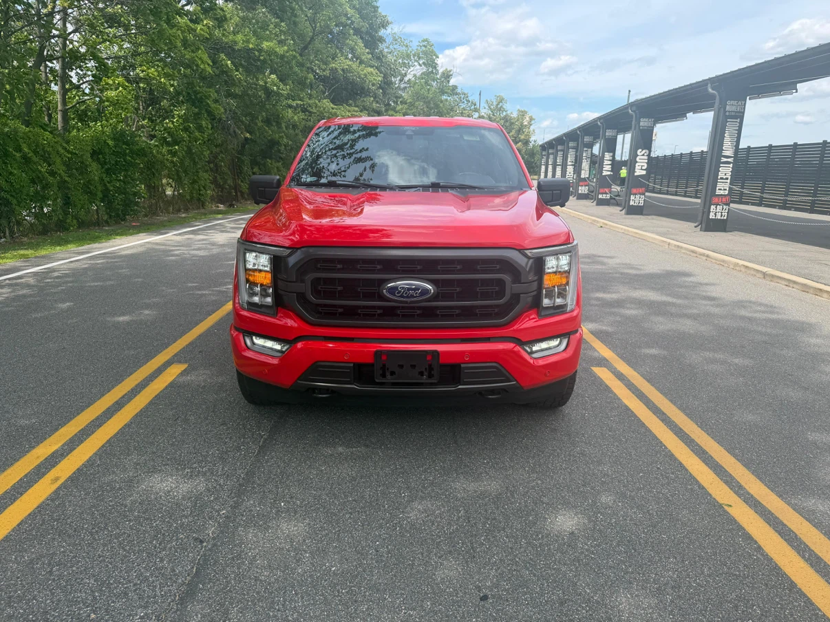 Red Ford F-150 Sport Truck 2021 - photo 5