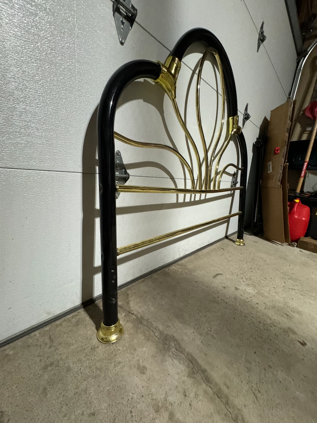 Black and Brass Metal Headboard - photo 5