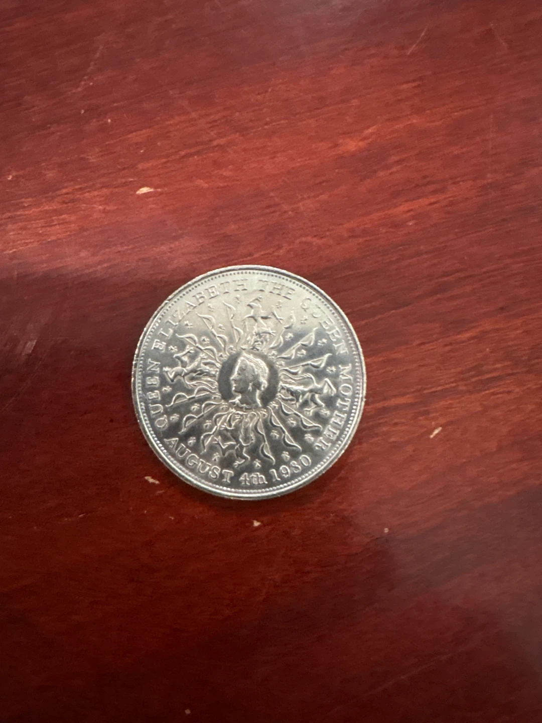 1980 Queen Elizabeth coin - photo 2