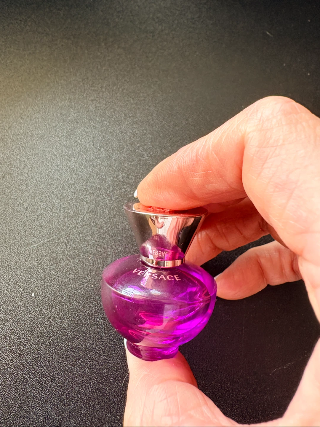 Versace Dylan Purple Mini Perfume 5ml - photo 2