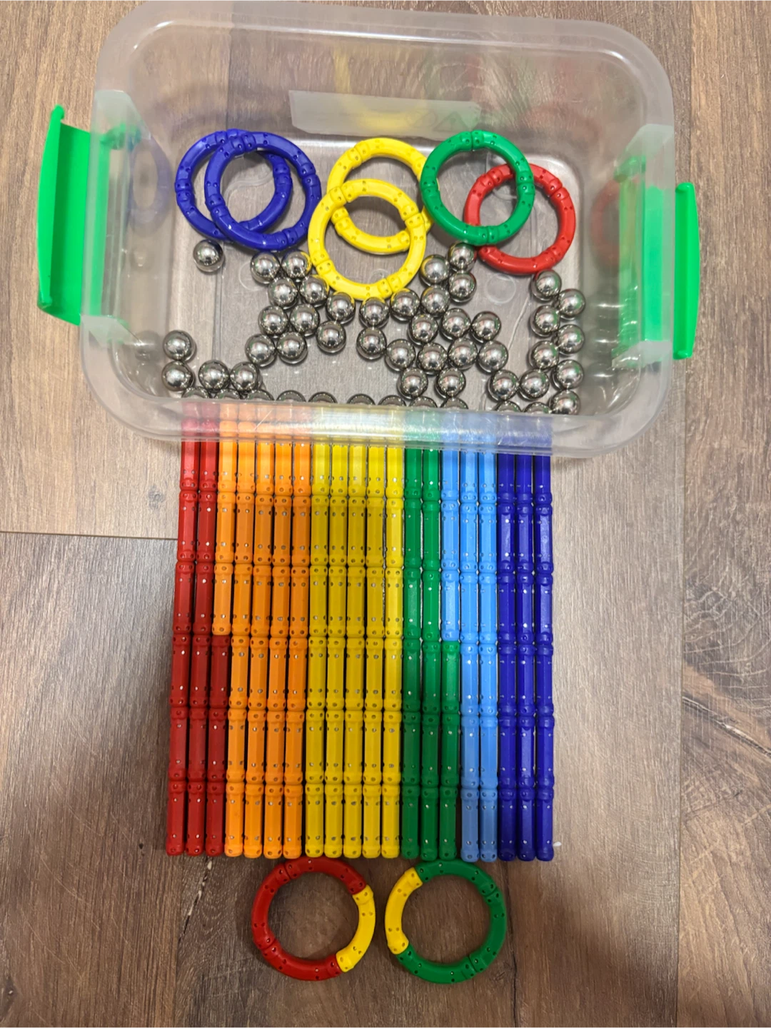 211 piece: Kit for Magnetic Building Sticks and Balls Set